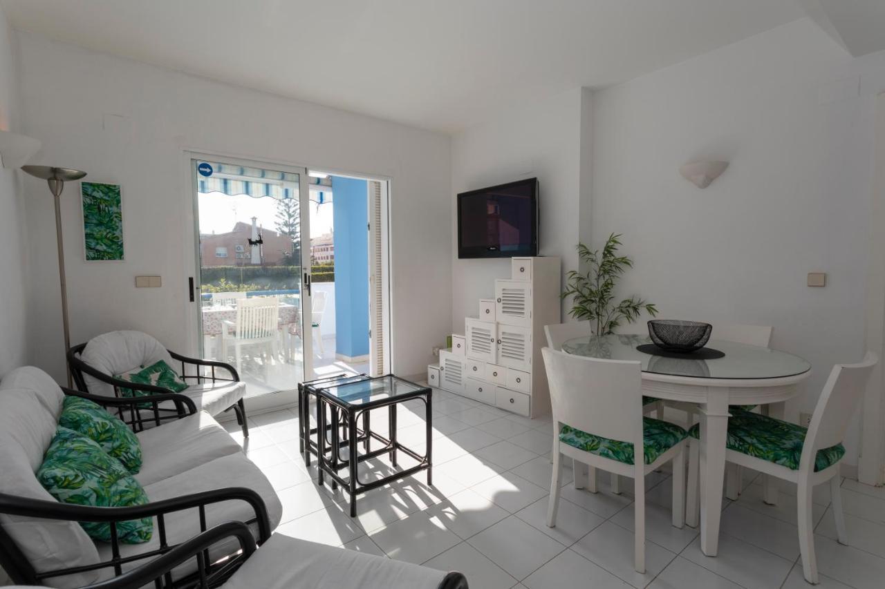 Cala Blanca, Bajo, 2 Dormitorios, By Bookindenia Appartement
